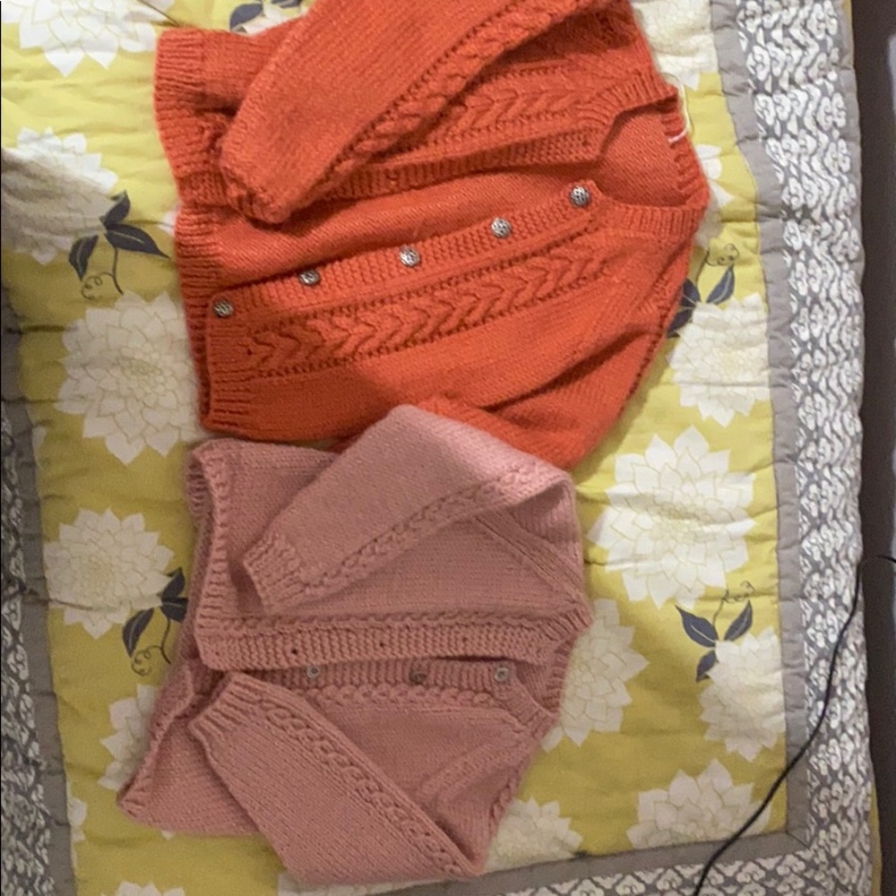 Handmade sweaters - Picture 3 of 3